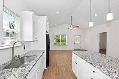 10812 Mount Holly Road, Charlotte, NC 28214 - Photo 3
