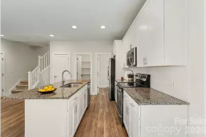 1522 Wembley Drive, Charlotte, NC 28205 - Photo 7