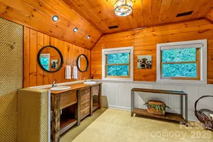 597 Auborn Trivette Rd, Sugar Grove, NC 28679 - Photo 21