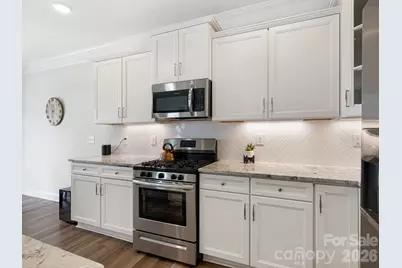 6008 Hampstead Pond Lane, Matthews, NC 28105 - Photo 7