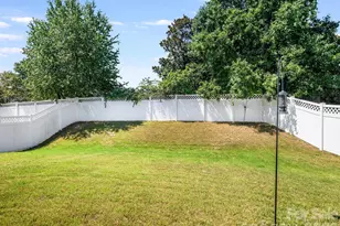 6008 Hampstead Pond Ln, Matthews, NC 28105 - Photo 27