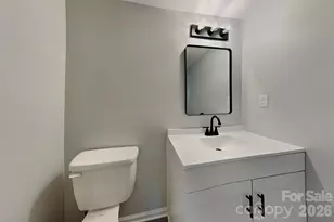 9428 White Cedar Ct, Charlotte, NC 28213 - Photo 17
