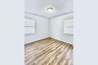 275 Efird Street, Gastonia, NC 28054 - Photo 7