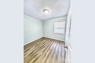 275 Efird Street, Gastonia, NC 28054 - Photo 5