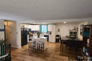 4809 Garvis Dr, Charlotte, NC 28269 - Photo 11
