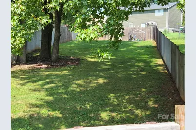 4809 Garvis Drive #20, Charlotte, NC 28269 - Photo 5