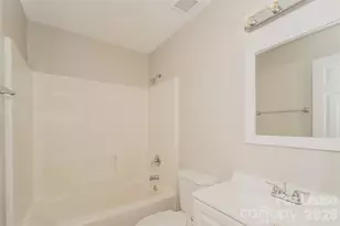 5930 Brookfield Pointe Dr, Charlotte, NC 28216 - Photo 13