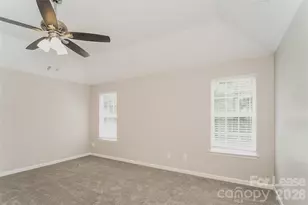 5930 Brookfield Pointe Dr, Charlotte, NC 28216 - Photo 9