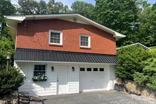 6 Green Knoll Dr, Candler, NC 28715 - Photo 1