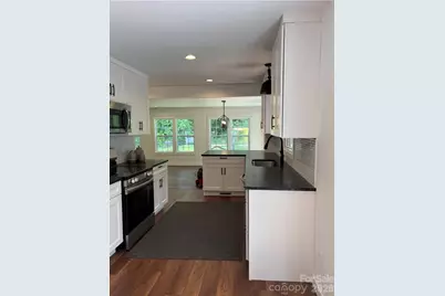 6 Green Knoll Drive, Candler, NC 28715 - Photo 3