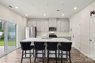1224 Harland St, Charlotte, NC 28216 - Photo 9