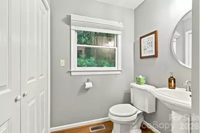 291 Merrills Chase Road, Asheville, NC 28803 - Photo 15