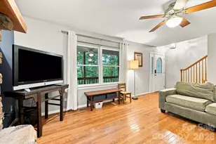 291 Merrills Chase Rd, Asheville, NC 28803 - Photo 13