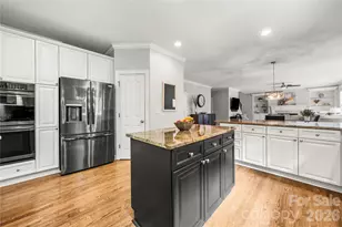 15812 Glen Miro Dr, Huntersville, NC 28078 - Photo 9