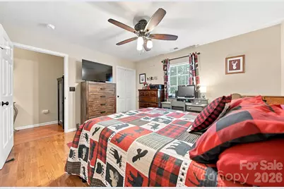 803 Whetstone Place SW, Conover, NC 28613 - Photo 21