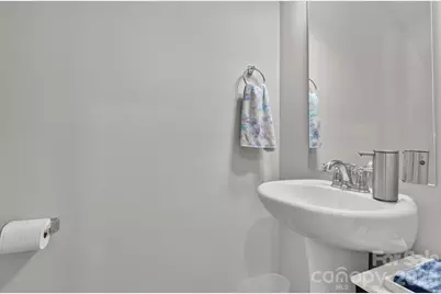 5224 Belstone Lane, Charlotte, NC 28215 - Photo 5