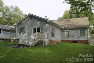 7508 Blythwood Ln, Charlotte, NC 28227 - Photo 5