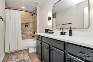 5519 Hubbard Point Dr, Charlotte, NC 28269 - Photo 29