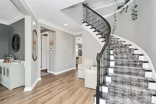 5519 Hubbard Point Dr, Charlotte, NC 28269 - Photo 3
