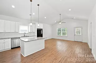 10812 Mt Holly Rd, Charlotte, NC 28214 - Photo 5