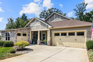 418 Flat Rock Dr, Denver, NC 28037 - Photo 1