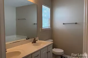 3707 Rocky Brook Ct, Charlotte, NC 28269 - Photo 23