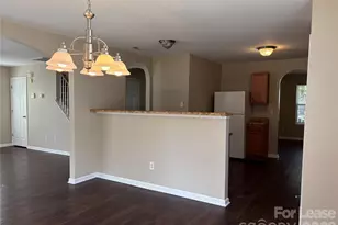 3707 Rocky Brook Ct, Charlotte, NC 28269 - Photo 15