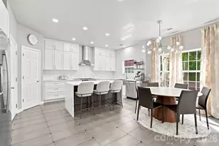 5909 Parkstone Drive, Matthews, NC 28104 - Photo 7