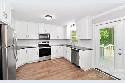 209 Pilots Ridge Drive, Bessemer City, NC 28016 - Photo 5