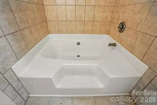 5007 Sharon Rd, Charlotte, NC 28210 - Photo 33