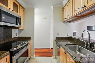 5007 Sharon Road, Charlotte, NC 28210 - Photo 19