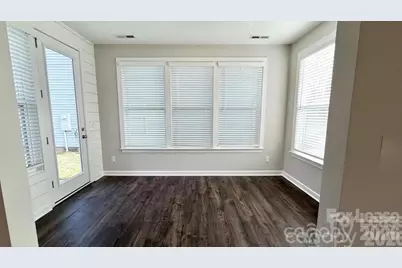 3205 Shamrock Drive, Charlotte, NC 28215 - Photo 5