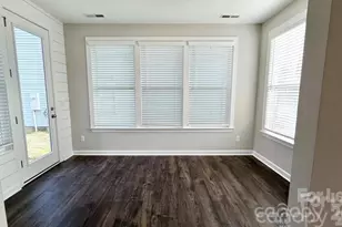 3205 Shamrock Dr, Charlotte, NC 28215 - Photo 5