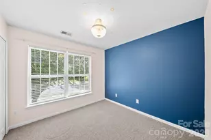 7838 Cafferty Cir, Charlotte, NC 28215 - Photo 23
