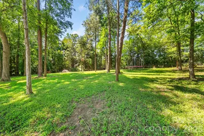 7838 Cafferty Circle, Charlotte, NC 28215 - Photo 37