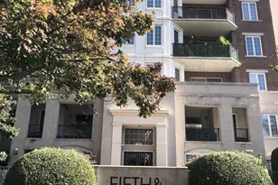 300 W 5th St, Charlotte, NC 28202 - Photo 25