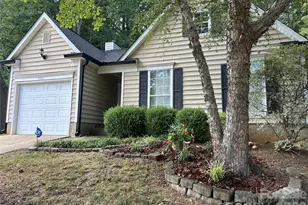 9206 Rotherham Ln, Charlotte, NC 28216 - Photo 3