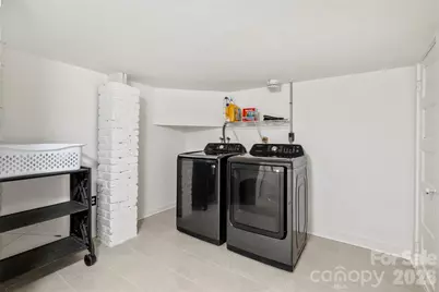 320 E Worthington Avenue, Charlotte, NC 28203 - Photo 33