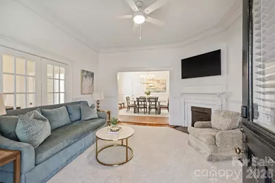 320 E Worthington Avenue, Charlotte, NC 28203 - Photo 5