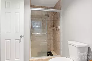 9816 Emerald Point Dr, Charlotte, NC 28278 - Photo 17