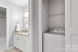 9816 Emerald Point Dr, Charlotte, NC 28278 - Photo 25