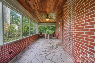 322 Crescent Ave, Hendersonville, NC 28792 - Photo 29
