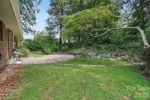322 Crescent Ave, Hendersonville, NC 28792 - Photo 35