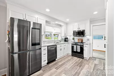 300 Eastwood Drive, Mount Holly, NC 28120 - Photo 13