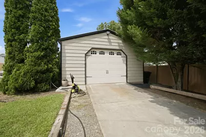 300 Eastwood Drive, Mount Holly, NC 28120 - Photo 37