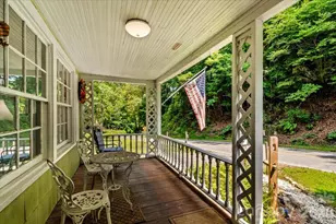 92 Silas Branch Rd, Burnsville, NC 28714 - Photo 9