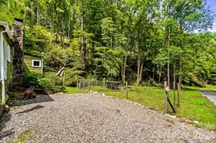 92 Silas Branch Rd, Burnsville, NC 28714 - Photo 7