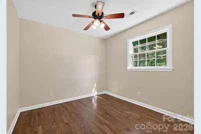 2 Independence Boulevard, Asheville, NC 28805 - Photo 15