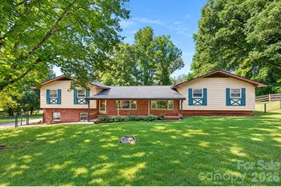 2 Independence Boulevard, Asheville, NC 28805 - Photo 1