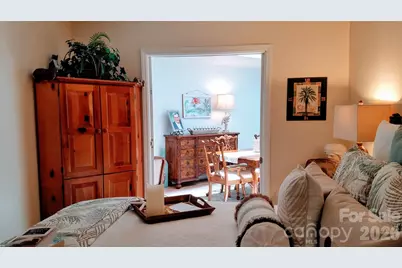 2200 6th Street NW #3B, Hickory, NC 28601 - Photo 7